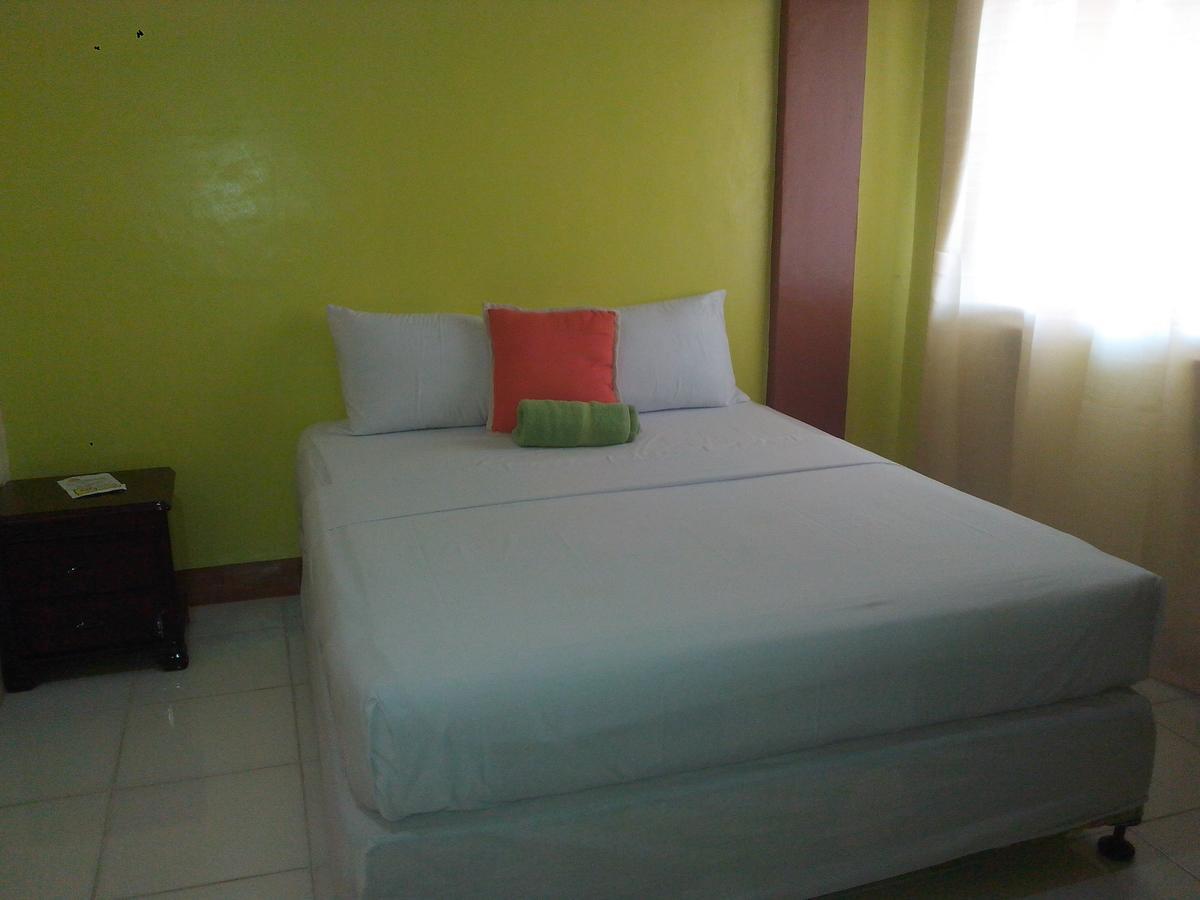 Centillo Travellers Inn Caticlan Extérieur photo